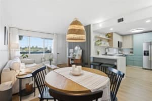 1100 11th St 405, Miami Beach