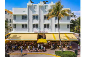 1250 Ocean Dr 4d, Miami Beach 1250 Ocean Dr 4d, Miami Beach