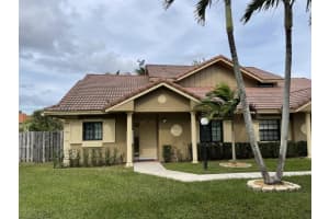 2652 Riverside Dr 2652, Coral Springs