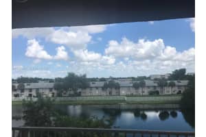 15221 Sw 80 St 404, Miami