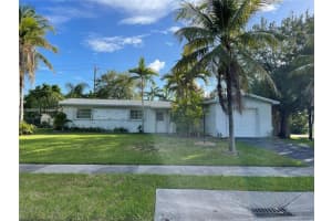 19700 Whispering Pines Rd, Cutler Bay 19700 Whispering Pines Rd, Cutler Bay