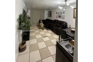 6259 W 24th Ave 101-8, Hialeah