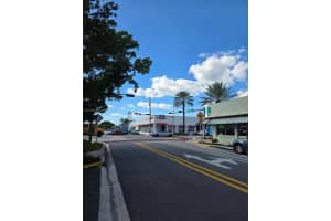 7440 Harding Ave 204, Miami Beach