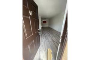 5491 W 24th Ave 49, Hialeah