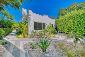 845 Ne 119th St, Biscayne Park