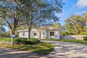 8365 Sw 131st St, Pinecrest