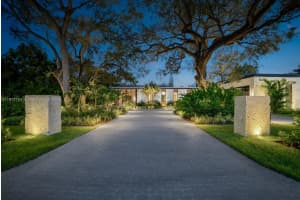 7051 Sw 69th Ave, South Miami