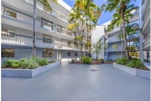 12209 Sw 14th Ln 1105, Miami