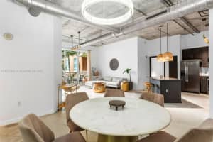 2001 Biscayne Blvd 2409, Miami