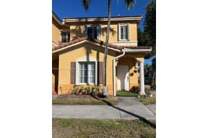 8305 Nw 108th Ave 7-18, Doral