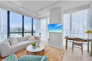 2201 Collins Ave 401, Miami Beach