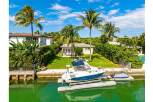 700 S Shore Dr, Miami Beach