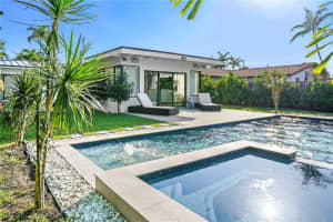 1625 Daytonia Rd, Miami Beach