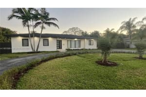 8320 Sw 142nd St 8320, Palmetto Bay 8320 Sw 142nd St 8320, Palmetto Bay