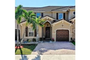 15242 Sw 8th Way, Miami 15242 Sw 8th Way, Miami