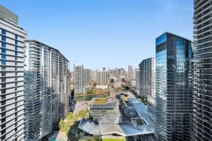 45 Sw 9th St 3909, Miami