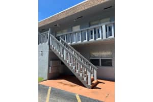 3265 Griffin Rd 101, Dania Beach