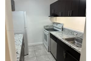 10801 Sw 109th Ct D203, Miami