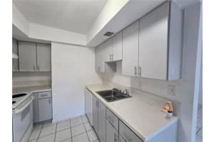 5940 Nw 21st St 51-a, Lauderhill