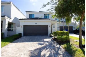 228 Nw 36th Ave, Pompano Beach