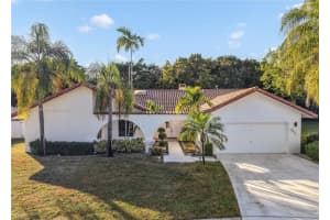 2451 Sw 23rd Cranbrook Drive, Boynton Beach