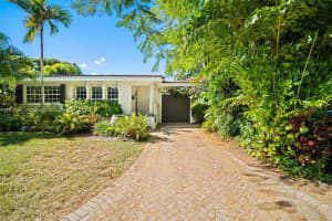 300 Manor Pl, Coral Gables