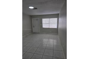 4019 Nw 31st Ave 1, Lauderdale Lakes