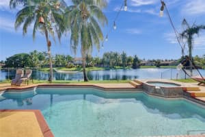 5421 Hawkes Bluff Ave, Davie