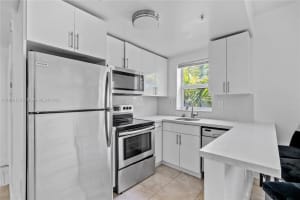 1542 Drexel Ave 306, Miami Beach