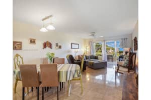 9401 Sunrise Lakes Blvd 302, Sunrise