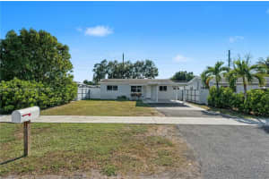 6310 Adams St, Hollywood