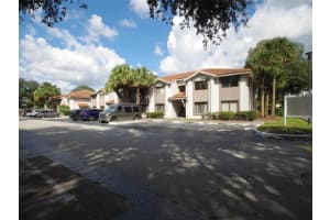 8321 Coral Lake Dr 8321, Coral Springs