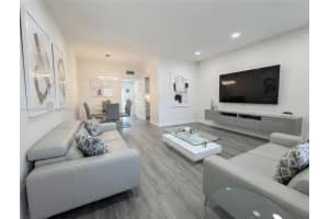 3081 Nw 47th Ter 202, Lauderdale Lakes