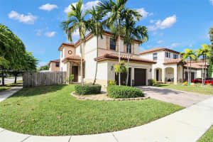 732 Se 35th Ave, Homestead 732 Se 35th Ave, Homestead