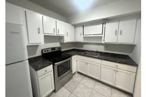 3600 Nw 21st St 101, Lauderdale Lakes