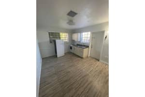 540 Ne 180th Dr 1, North Miami Beach