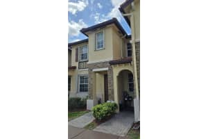 3320 Ne 13th Cir Dr 107-23, Homestead