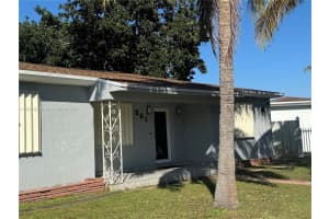 561 Nw 190th St, Miami Gardens 561 Nw 190th St, Miami Gardens