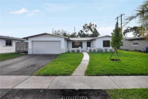 1771 Nw 93rd Ave, Pembroke Pines