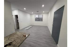 859 E 24th St 402, Hialeah