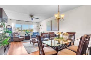 2223 Park Ln 207, Hollywood 2223 Park Ln 207, Hollywood