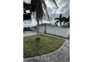 640 N 71st Ter, Hollywood