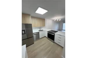 345 Ocean Dr 523, Miami Beach