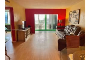 4001 Hillcrest Dr 609, Hollywood 4001 Hillcrest Dr 609, Hollywood