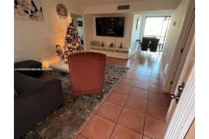 8600 Sw 133rd Ave Rd 423, Miami