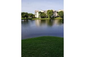 6701 Sw 116th Court 203, Miami