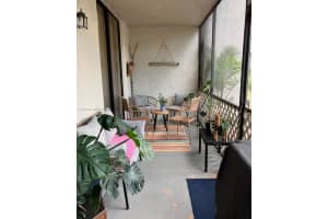 1226 S Military Trl 2213, Deerfield Beach