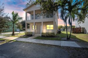 5610 Sw 43rd St, Davie 5610 Sw 43rd St, Davie