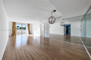 290 174th St 307, Sunny Isles Beach