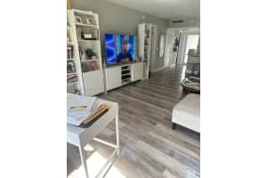 1350 Atlantic Shores Blvd 305, Hallandale Beach